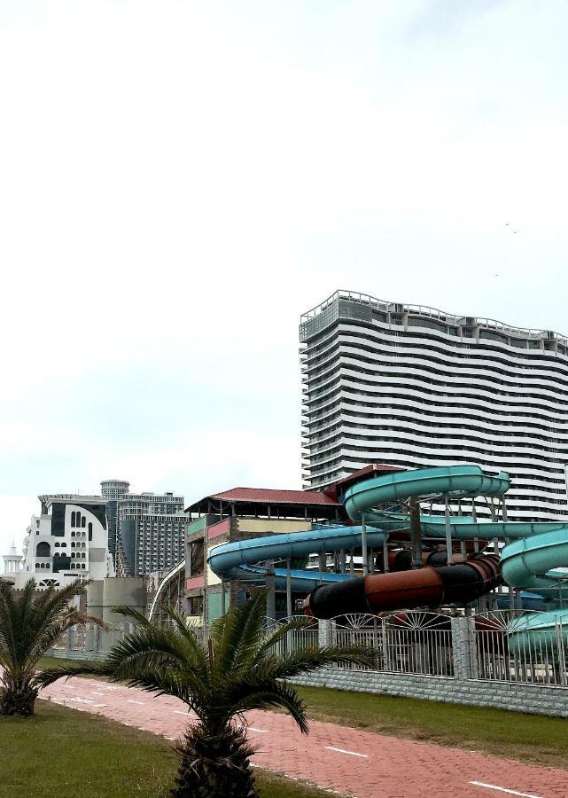Orbi Sea Towers Apartments 바투미 외부 사진